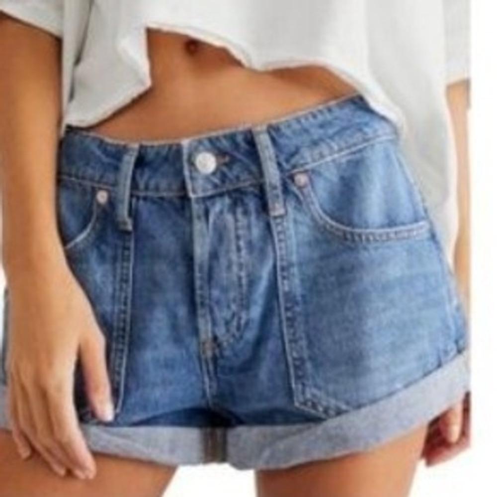 We The Free Women's 29 Beginners Luck Blue Slouch Low Rise‎ Denim Shorts Casual